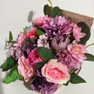 Carte cu dalii roz și violet - casă & stil de viață - decorațiuni de casă - accesorii florale - cutii cu flori - Artynos.ro