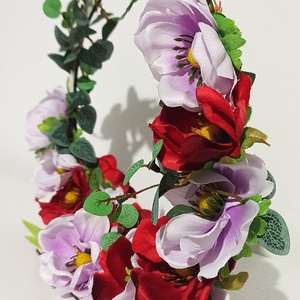 Cerc din MDF alb cu anemone lila și roșii și eucalipt verde - casă & stil de viață - decorațiuni de casă - decorațiuni de masă și rafturi - decorațiuni de masă - Artynos.ro