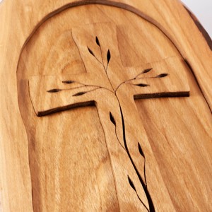 Cruce cu model, cruce din lemn pentru decorarea pereților -  - Artynos.ro