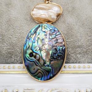 Pandantiv agata albastra dragon vein scoica cu perle 65x31mm - 1 buc, Bijuterii, Coliere, Pandative, Altele, Confectionarea bijuteriilor, ARTYNOS