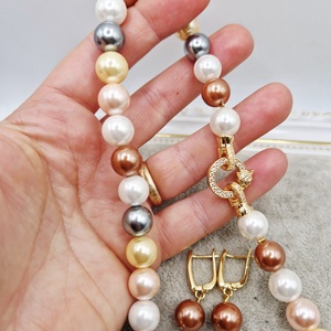 Set Perle tip Mallorca auriu - bijuterii - coliere - coliere din perle - Artynos.ro