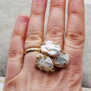 Inel auriu, reglabil, perle naturale baroc - bijuterii - inele - inele cu perle - Artynos.ro