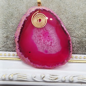 Pandantiv Agata fucsia cu anou 48x46mm, Bijuterii, Coliere, Pandative, , ARTYNOS