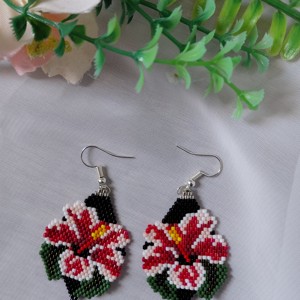 Cercei atârnători cu hibiscus  -  - Artynos.ro