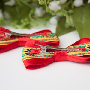 Clemă de păr cu model floral - roșu/galben -  - Artynos.ro