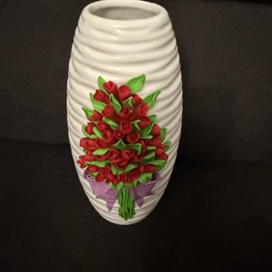 Vază cu decor flori modelate manual - casă & stil de viață - accesorii pentru decorat casa - suport de flori - vaze - Artynos.ro