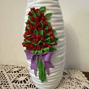 Vază cu decor flori modelate manual - casă & stil de viață - accesorii pentru decorat casa - suport de flori - vaze - Artynos.ro