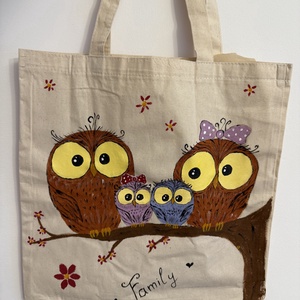 Plasuta tote pictata manual Familie bufnite - Artynos.ro