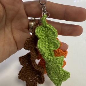 Breloc Frunze de toamnă - geantă și husă - accesorii genți - breloc - Artynos.ro