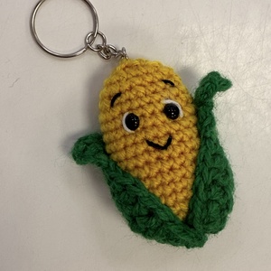 Breloc crosetat manual “Porumb”, Geanta si husa, Accesorii genti, Breloc, Crosetat, Cusatura, Iti doresti sa oferi un cadou deosebit? Sau vrei pentru tine un accesoriu sa iti aduca bucurie? 
Ac..., ARTYNOS