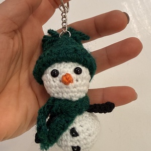 Breloc crosetat manual Om d zapada - genți și portofele - accesorii genți - breloc - Artynos.ro