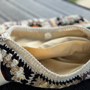 Geantă croșetată colorată -  - Artynos.ro