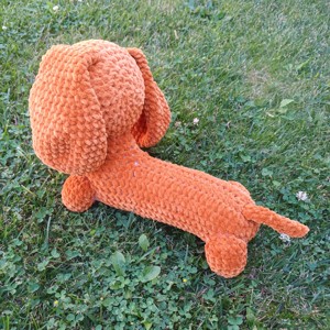 Tappancs, dachshund-ul amigurumi -  - Artynos.ro
