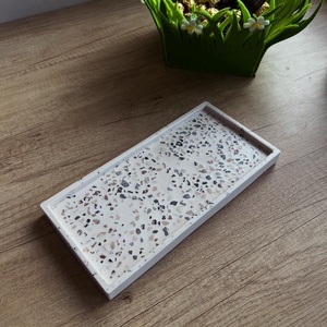 Tava Terrazzo, Casă & Stil de viață, Accesorii pentru decorat casa, Decorațiuni de masă și decorațiuni pentru rafturi , Boluri din ceramică, boluri decorative, Altele, Sculptură, ARTYNOS