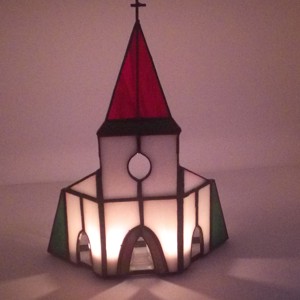 Biserică Tiffany Suport Lumânare - accesorii de crăciun - decorațiuni de crăciun de casă - lumânare parfumat de crăciun, suport lumânări - Artynos.ro