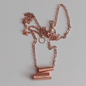 Colier cu pandantiv din cupru -  - Artynos.ro Colier cu pandantiv din cupru -  - Artynos.ro