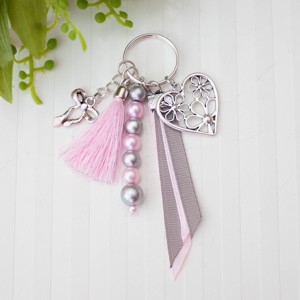 Breloc, ornament pentru geanta - Little hearts roz/gri - Artynos.ro