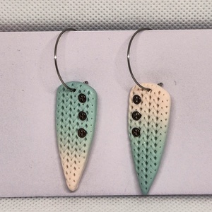 Cercei Degrade tricotat, Bijuterii, Cercei, Cercei Hoops, Confectionarea bijuteriilor, Lucrare cu argila, ARTYNOS