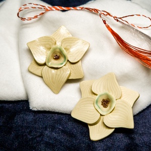 Brosa martisor Narcisa - Artynos.ro