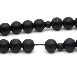 Matanii din onix mat sfere de 10mm -  - Artynos.ro