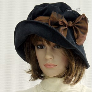 ANDERSEN - pălărie din catifea albastru miezul nopții - îmbrăcăminte și modă - eșarfe, pălării, fularuri - pălărie - Artynos.ro