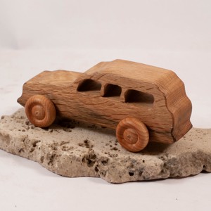 Mașină de jucărie din lemn, SUV, mașină veche, căruță din lemn -  - Artynos.ro