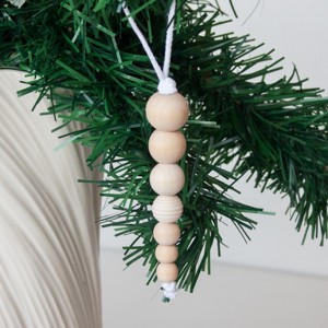 Ornamente din lemn pentru pomul de Crăciun 5 bucăți - Mistletoe -  - Artynos.ro