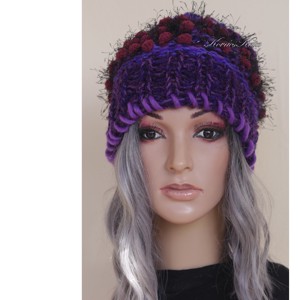 LUCA-SAPI / violet - Șapcă din lână cu design boem tricotat manual - îmbrăcăminte și modă - eșarfe, pălării, fularuri - căciulă - Artynos.ro