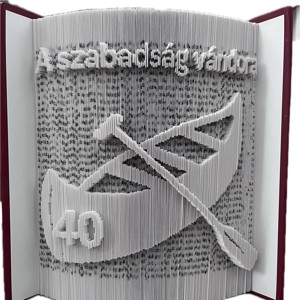 Sculptura de carte unica pentru o zi de nastere, Casa & Stil de viata, Accesorii pentru decorat casa, Decoratiuni de masa si decoratiuni pentru rafturi , Sculptura de carte, carte pliata, , ARTYNOS