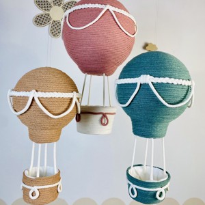 Balon cu aer cald decorare camera copil, , , Decoratiune frumoasa, exclusiva, cu balon cu aer cald si cos crosetat.
O completare fabuloasa pentr..., ARTYNOS