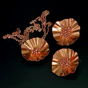 Cercei si colier Poppy din cupru - Artynos.ro