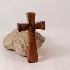 crucifix din lemn, crucifix de perete  - casă & stil de viață - accesorii religioase - cruce - Artynos.ro