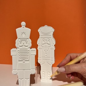 Figurine cu Spargatorul de nuci de Craciun DIY - colorate - Artynos.ro