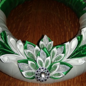 Coroană de Advent cu decorațiuni verzi - crăciun - decorațiuni de advent - coroniță advent - Artynos.ro