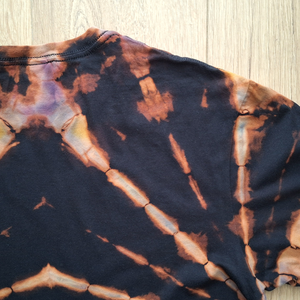 Reverse Bones � Tricou rock vopsit manual unicat - îmbrăcăminte și modă - haine bărbați - tricouri bărbați - Artynos.ro