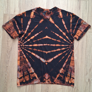 Reverse Bones � Tricou unisex din bumbac vopsit manual prin reverse dye, model geometric unicat, Imbracaminte si moda, Haine barbati, Tricouri barbati, Altele, ARTYNOS