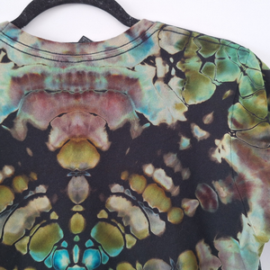 Midnight Garden - Tricou bumbac negru mozaic unicat - îmbrăcăminte și modă - haine damă - tricou și top de damă - Artynos.ro