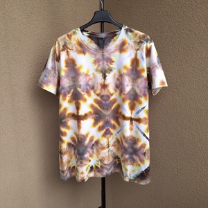 [XL] Tricou dama bumbac vopsit manual shibori unicat, Imbracaminte si moda, Haine dama, Tricou si top de dama, Altele, Tricou din bumbac dens vopsit manual prin tehnica ice dye, un proces lent de peste 24 de ore ce cre..., ARTYNOS
