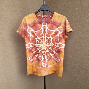 Tricou bumbac panza de paianjen galben rosu unicat, Imbracaminte si moda, Haine dama, Tricou si top de dama, Altele, Tricou subtire din bumbac vopsit manual prin tehnica ice dye, un proces lent de peste 24 de ore ce ..., ARTYNOS