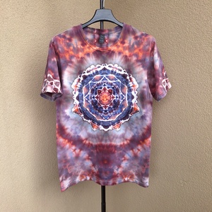 [S] Tricou mandala unicat bumbac unisex rock metal, Imbracaminte si moda, Haine barbati, Tricouri barbati, Altele, Tricou din bumbac vopsit manual prin tehnica ice dye, un proces lent de peste 24 de ore ce creeaza ..., ARTYNOS