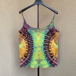 [L] Maiou geometric cu bretele subțiri multicolor - îmbrăcăminte și modă - haine damă - tricou și top de damă - Artynos.ro