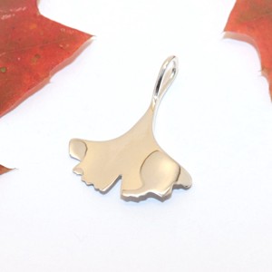 Ginkgo biloba, fațetat, pandantiv de argint pentru femei (EGK.17) -  - Artynos.ro