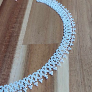 Colier choker (alb perlat - auriu roz) - Artynos.ro