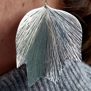 TULIPANT LEVEL cercei din aluminiu -  - Artynos.ro TULIPANT LEVEL cercei din aluminiu -  - Artynos.ro