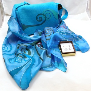 Cadou special - Turquoise Spirals, Îmbrăcăminte și modă, Eșarfe, pălării, șaluri, Eșarfe, Pictură, Vopsirea mătasei, ARTYNOS