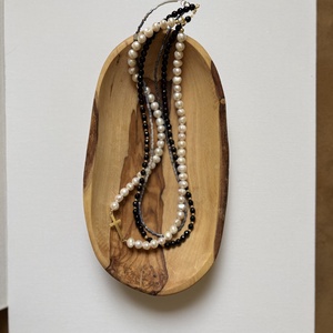 Colier margele albastru-argintiu - bijuterii - coliere - coliere din mărgele - Artynos.ro