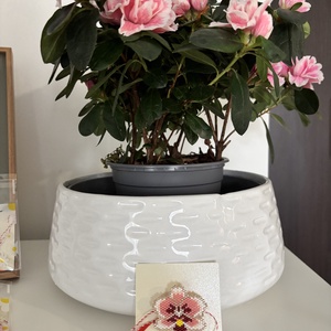 Brosa Camelie - bijuterii - broșe - Artynos.ro