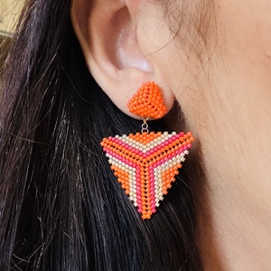 Cercei triunghi mari - bijuterii - cercei - cercei din mărgele - Artynos.ro
