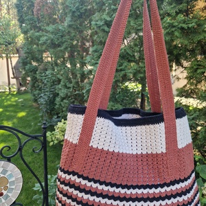 Geanta de umar crosetata - genți și portofele - genți de mână și umăr - geantă casual - Artynos.ro