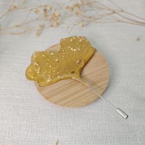 Brosa cu frunza de Ginkgo Biloba � Bijuterie inspirata din natura, cadou pentru femei, Bijuterii, Brose, , ARTYNOS